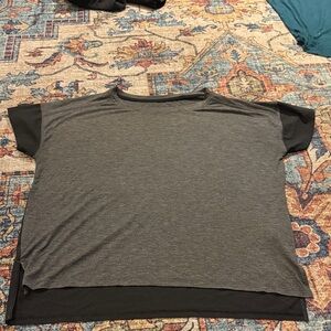 Champion Women's Gray Short Sleeve Tee